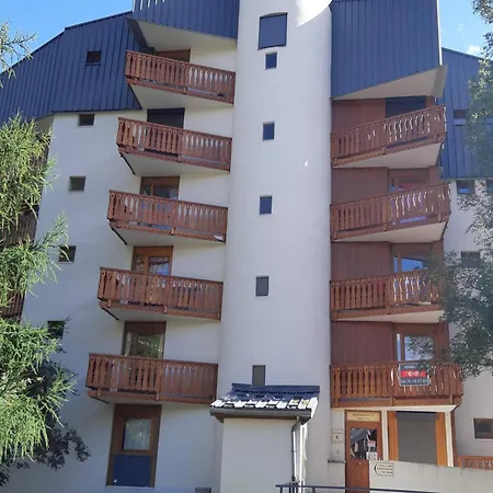 - 2 Pièces, 6 Personnes, 42m², Au Pied Des Pistes Avec Garage Privatif - Fr-1-516-182 Appartement *