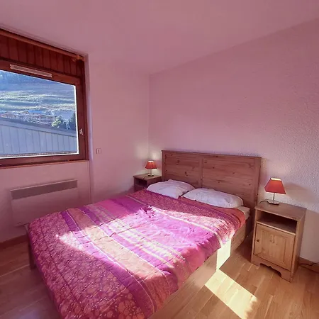 - 2 Pièces, 6 Personnes, 42m², Au Pied Des Pistes Avec Garage Privatif - Fr-1-516-182 *